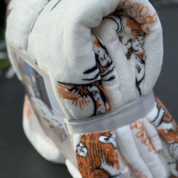 New King size Flannel blanket, Super Soft,thick,Blanket,American Native,cow - Picture 3 of 3